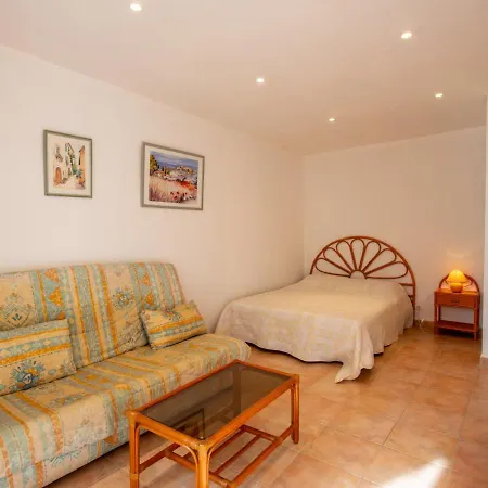 Yasmine By Interhome Villa